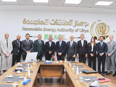 جهاز الطاقات المتجددة يبحث مع وفد رفيع من الاتحاد الأوروبي سُبل التعاون ومشروع الربط الكهربائي بين ضفتي المتوسط