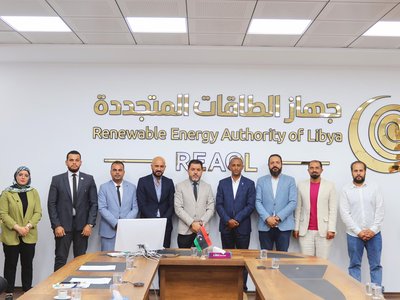 "جهاز الطاقات المتجددة وبرنامج الأمم المتحدة الإنمائي يبحثان تعزيز مشاريع الطاقة المستدامة في ليبيا"